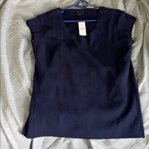 Ann Taylor factory medium shell top NWT